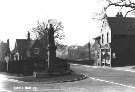 The Monument at the A525 - A531 Junction